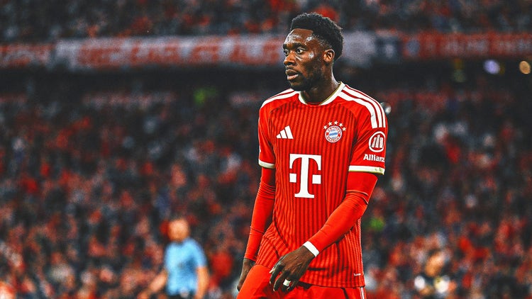 Canada Star Alphonso Davies Injures Hamstring With a Month To Go Before World Cup